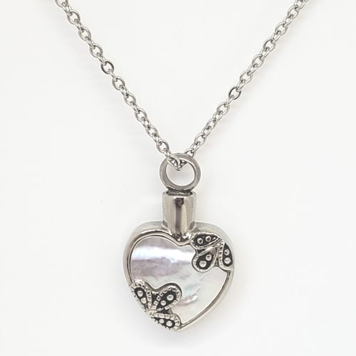 Bel exemple de bijoux funéraires lors de crémation | Service Actuel