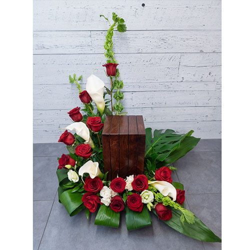 Arrangement de fleurs pour funérailles | Service Actuel