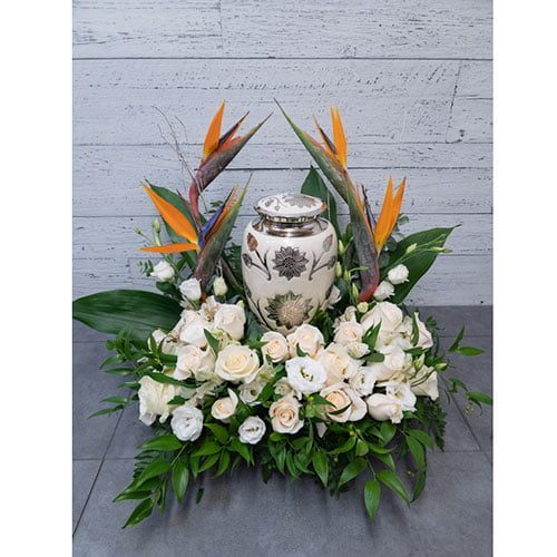 Arrangement de fleurs pour funérailles | Service Actuel